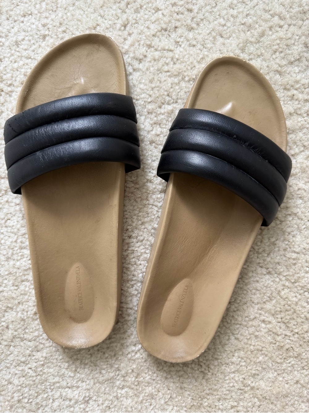 Beatrice Valenzuela Black & Sand Sandalias